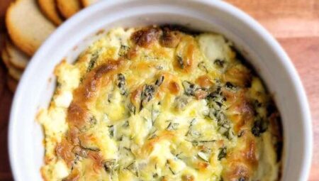 Baked Spinach-Artichoke Dip without Mayo