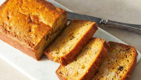 Janet’s Rich Banana Bread