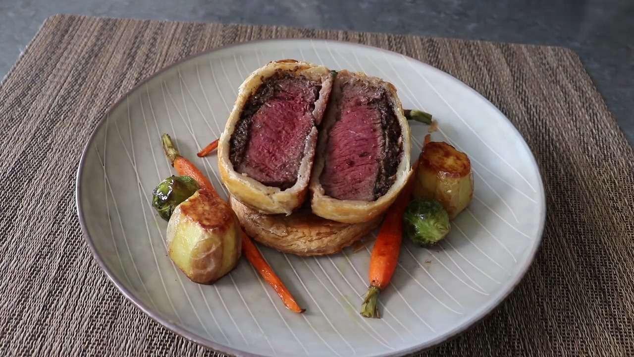 Chef John’s Individual Beef Wellingtons