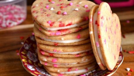 Funfetti Cheesecake Sandwich Cookies