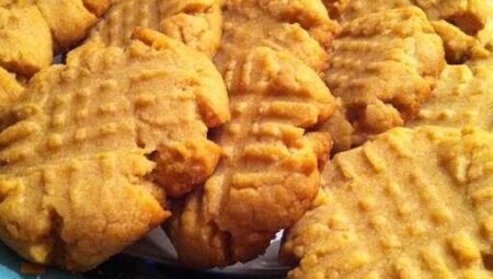 Peanut Butter and Amaranth Cookies