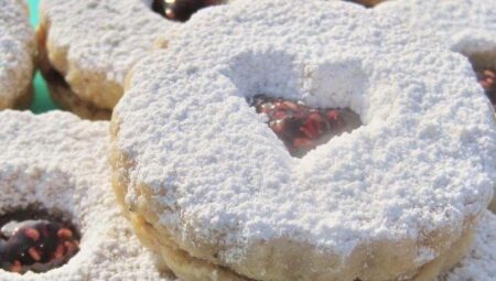 Linzer Tart Cookies