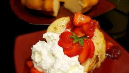 Bolo de Leite Condensado (Brazilian Condensed Milk Cake)