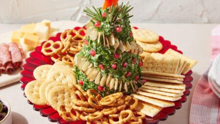 “Tree’s a Crowd” Cheese Ball