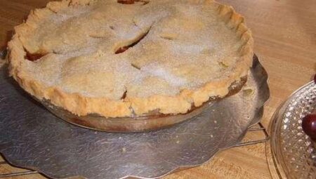 Apple Pie with Pre-Cooked Apple Filling